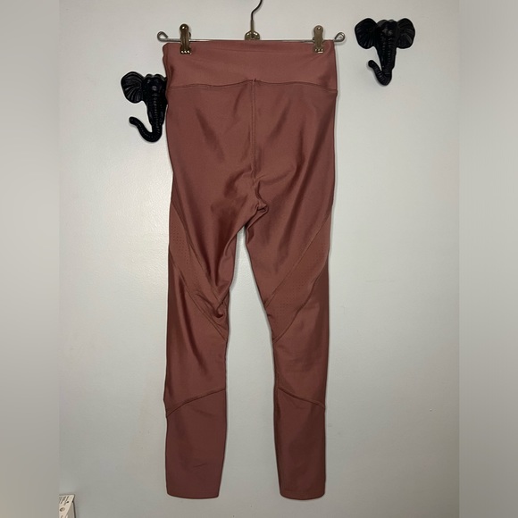 Pink Compression Underarmor Leggings - Picture 3 of 3